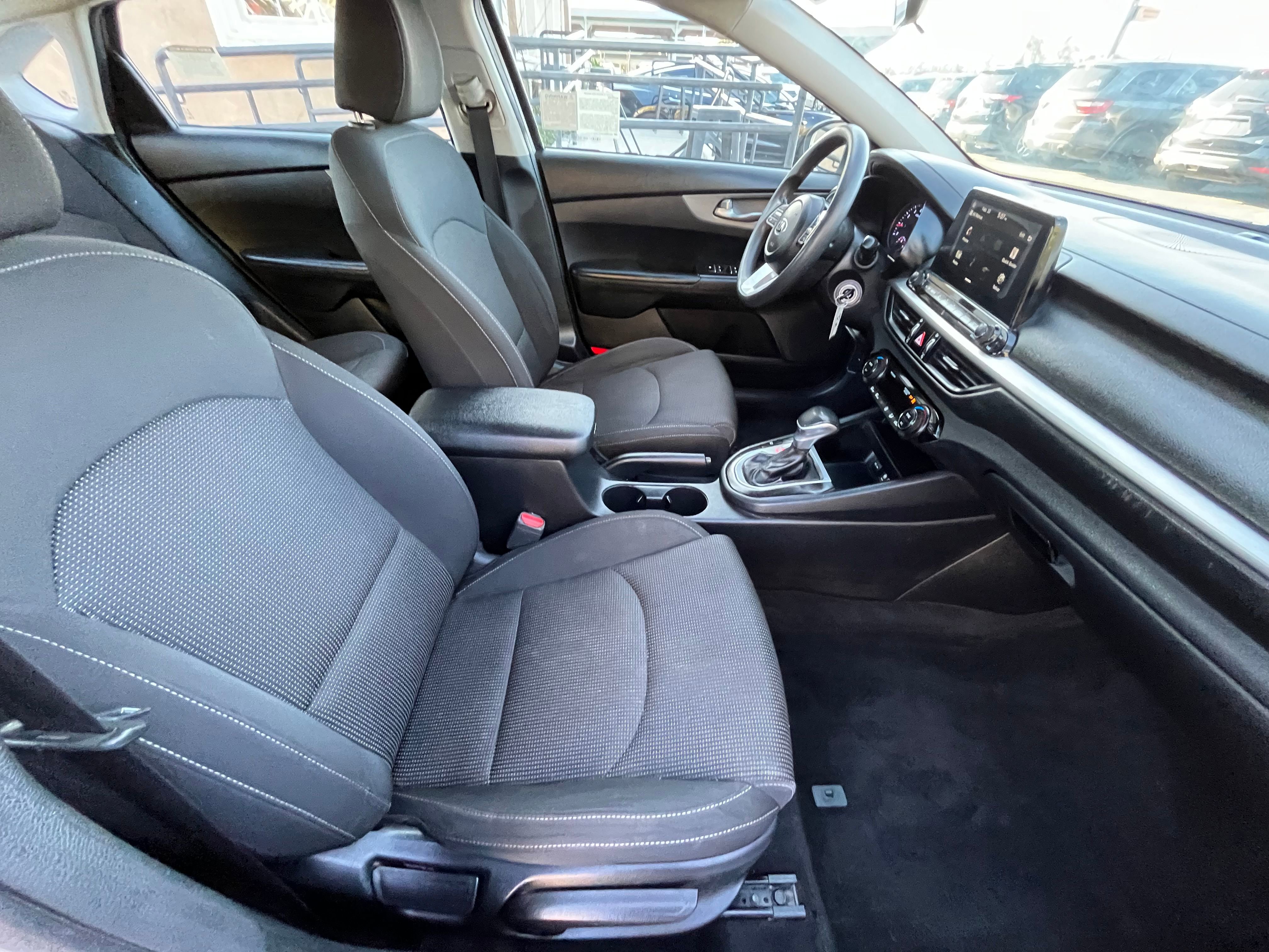 Vehicle image 52 of 63