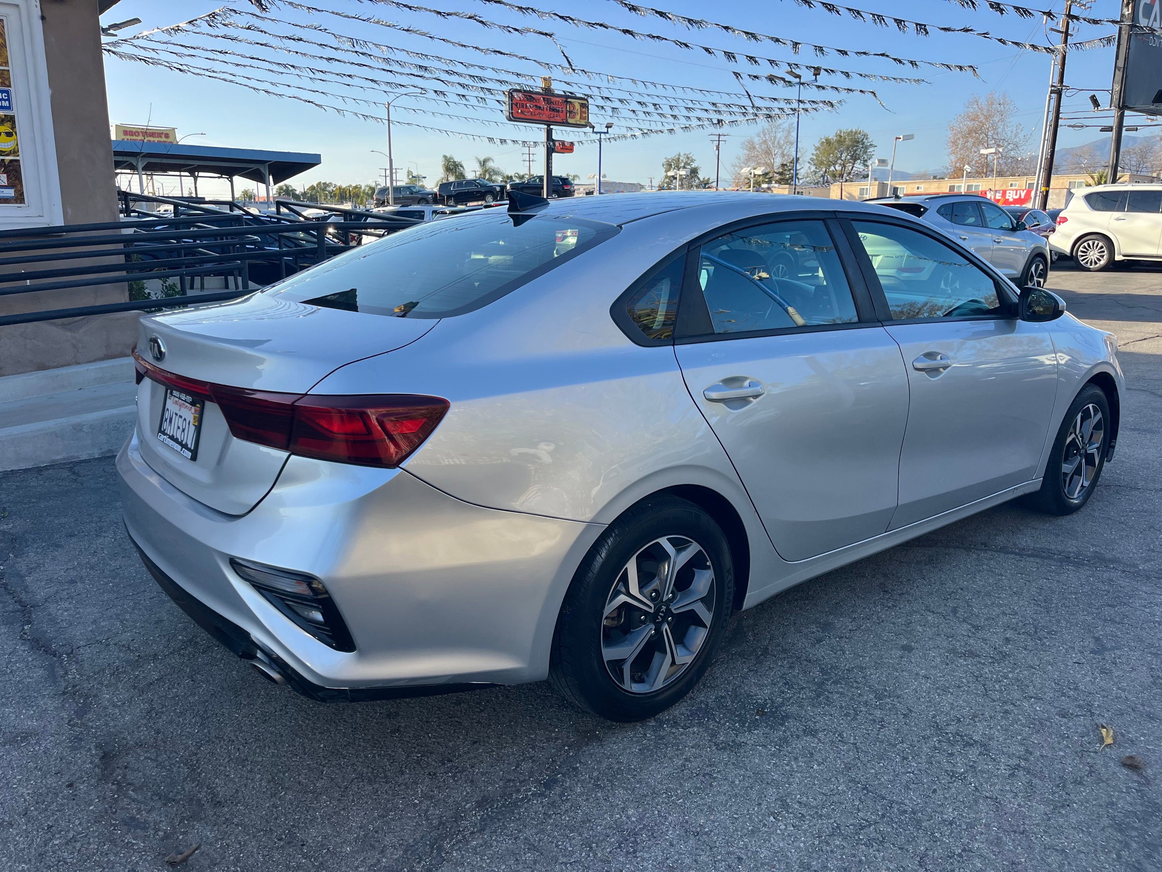 Vehicle image 15 of 63