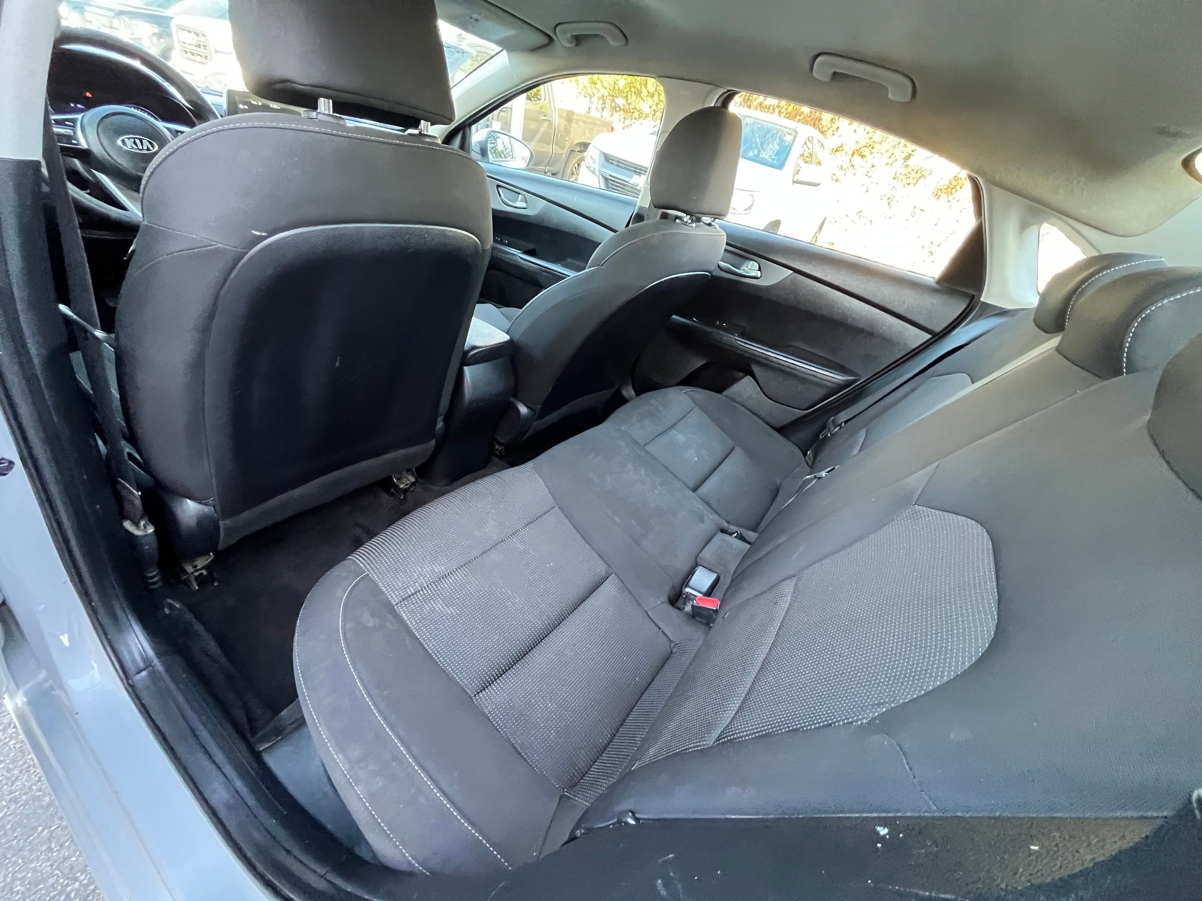 Vehicle image 26 of 63