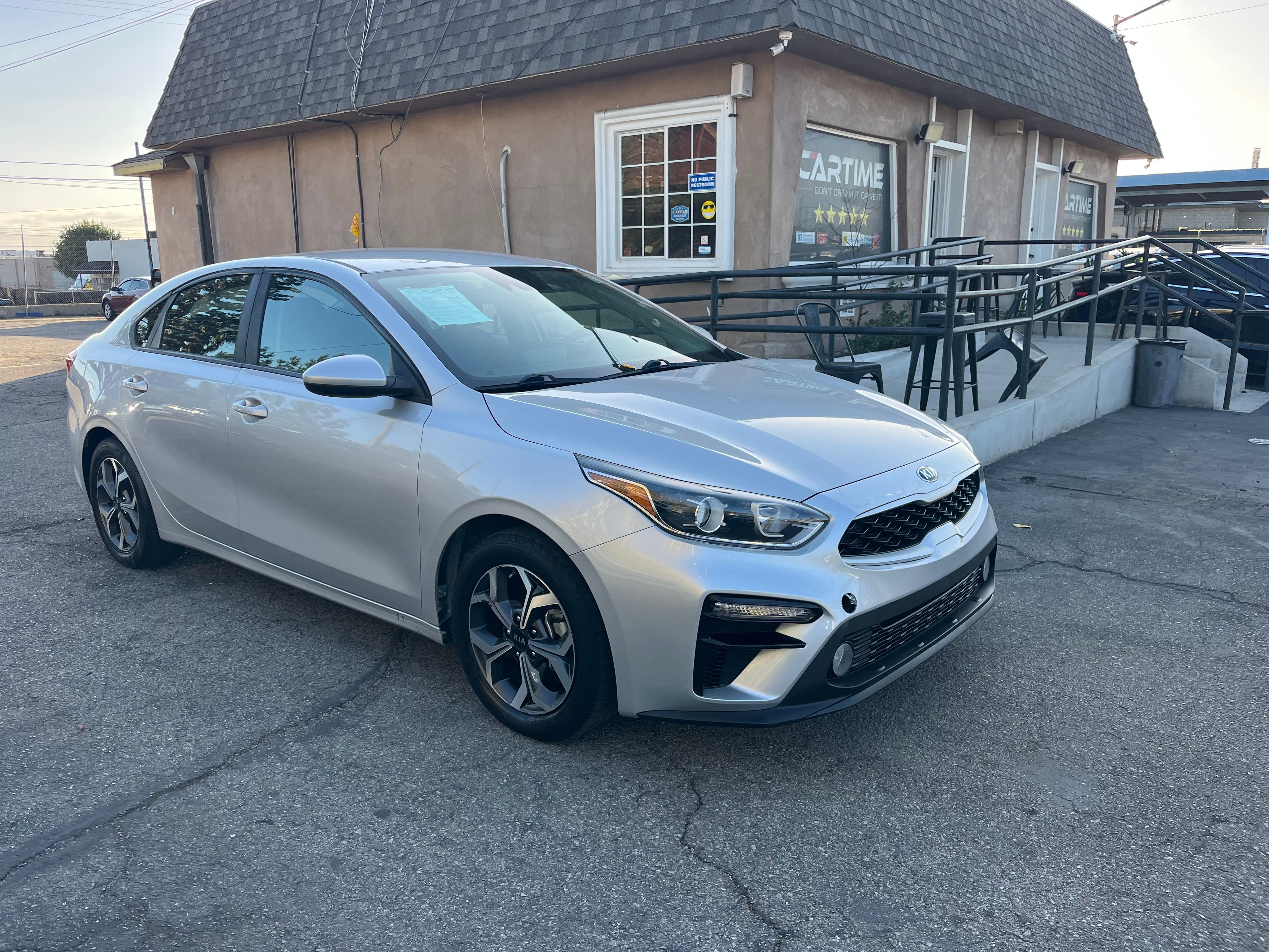 Vehicle image 8 of 63