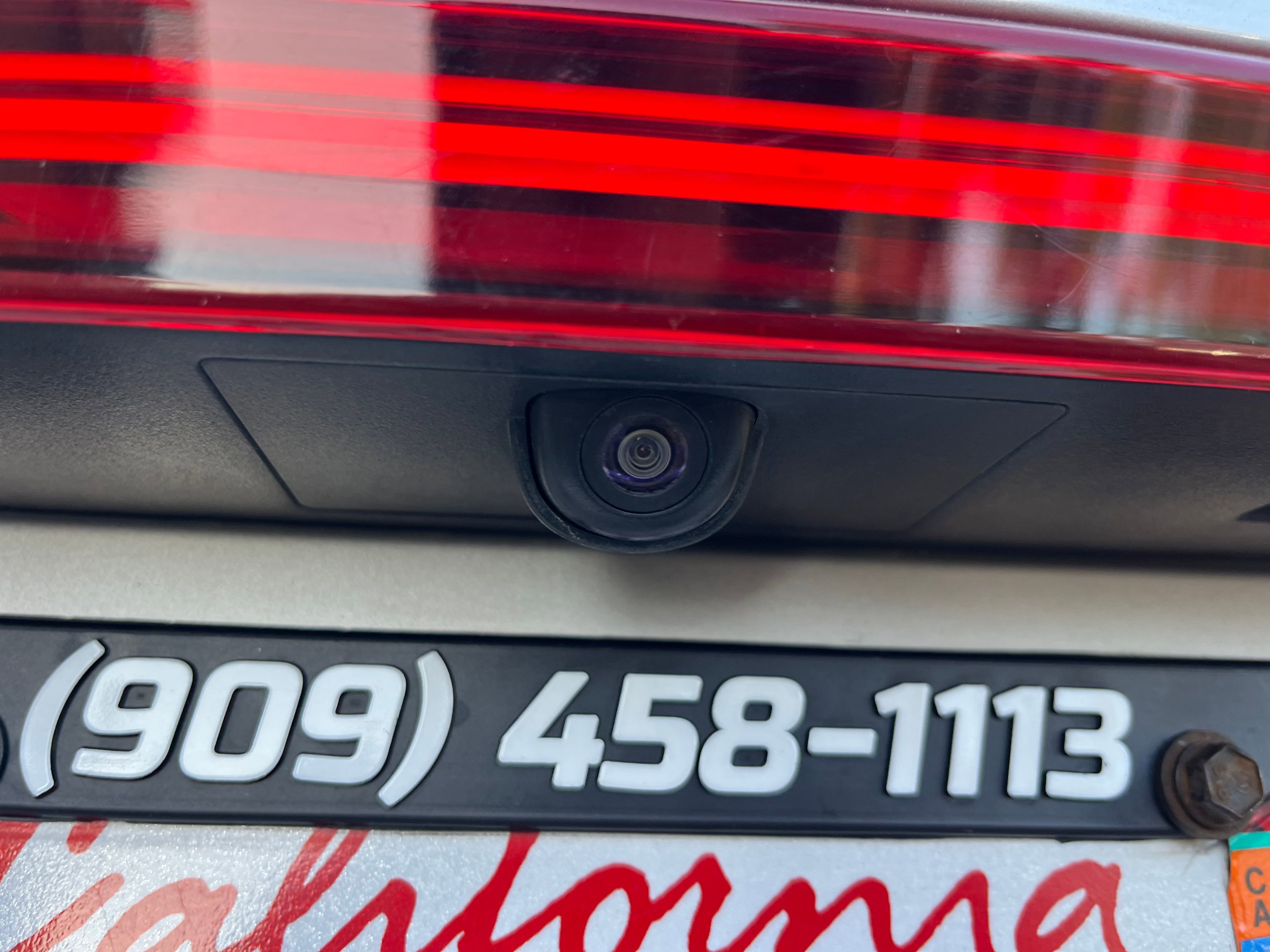 Vehicle image 23 of 63