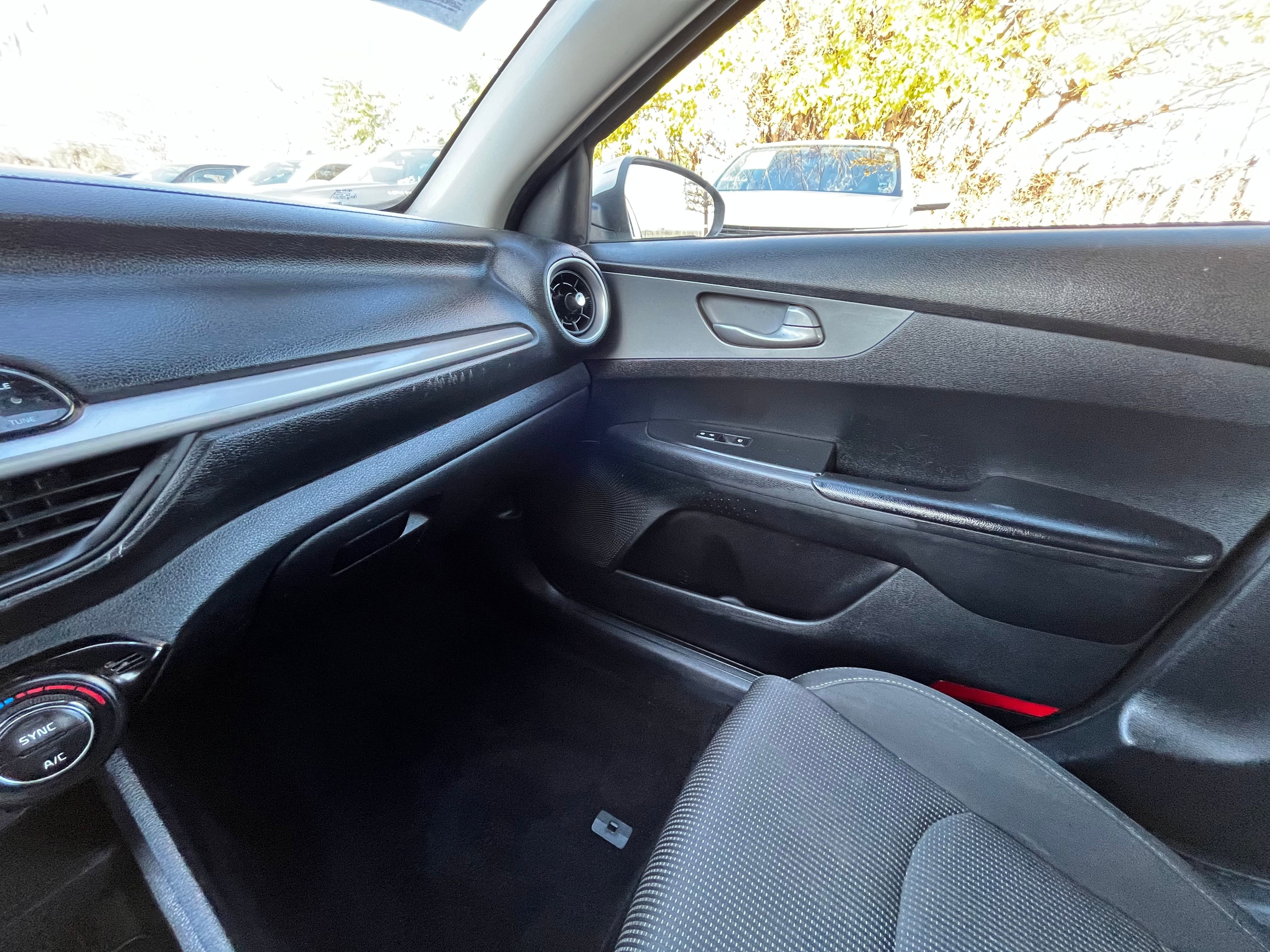 Vehicle image 45 of 63