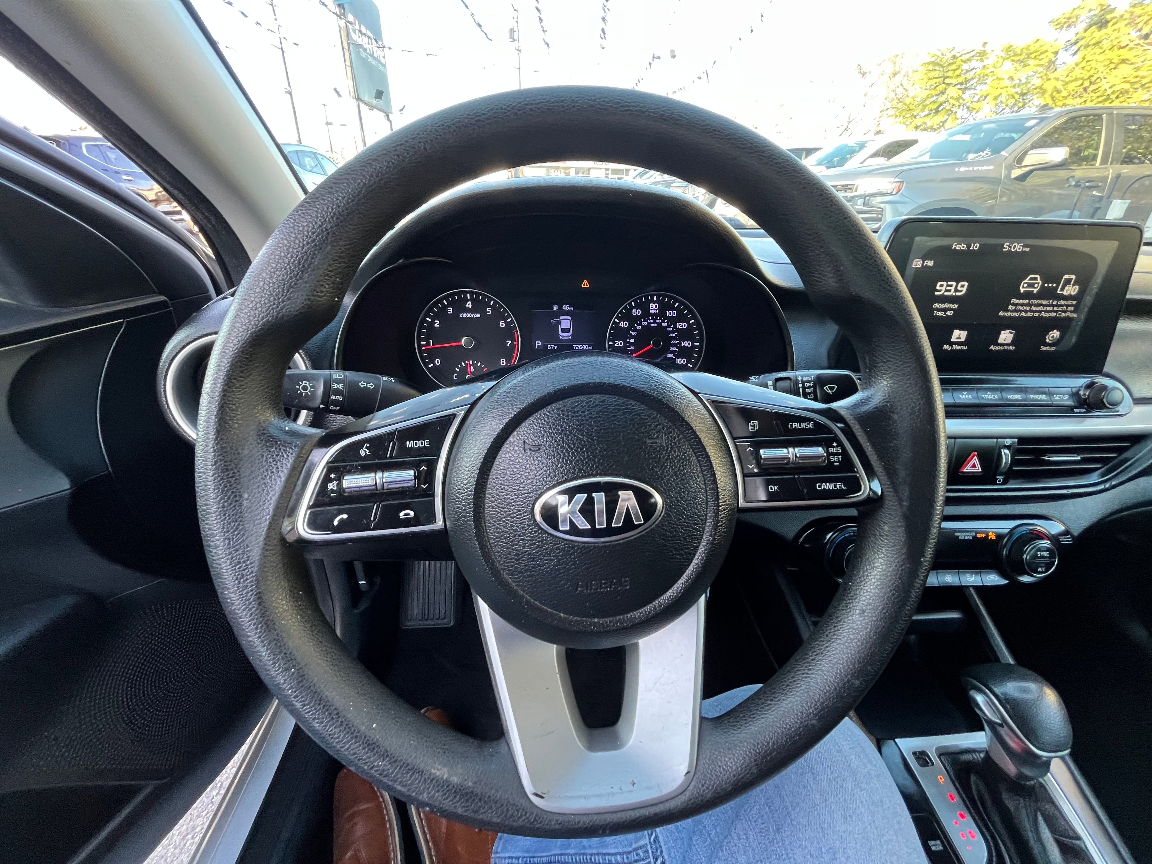 Vehicle image 38 of 63