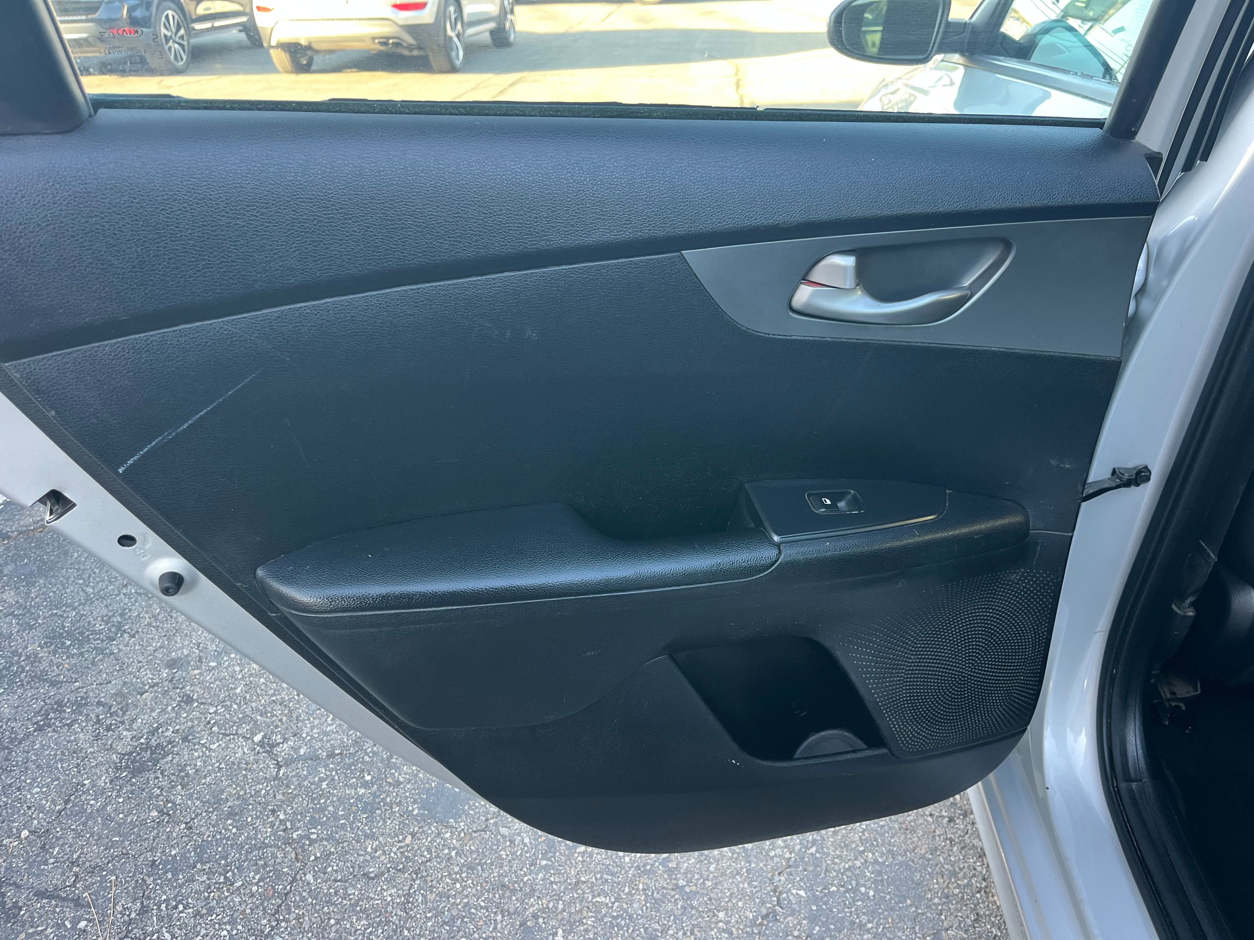Vehicle image 24 of 63