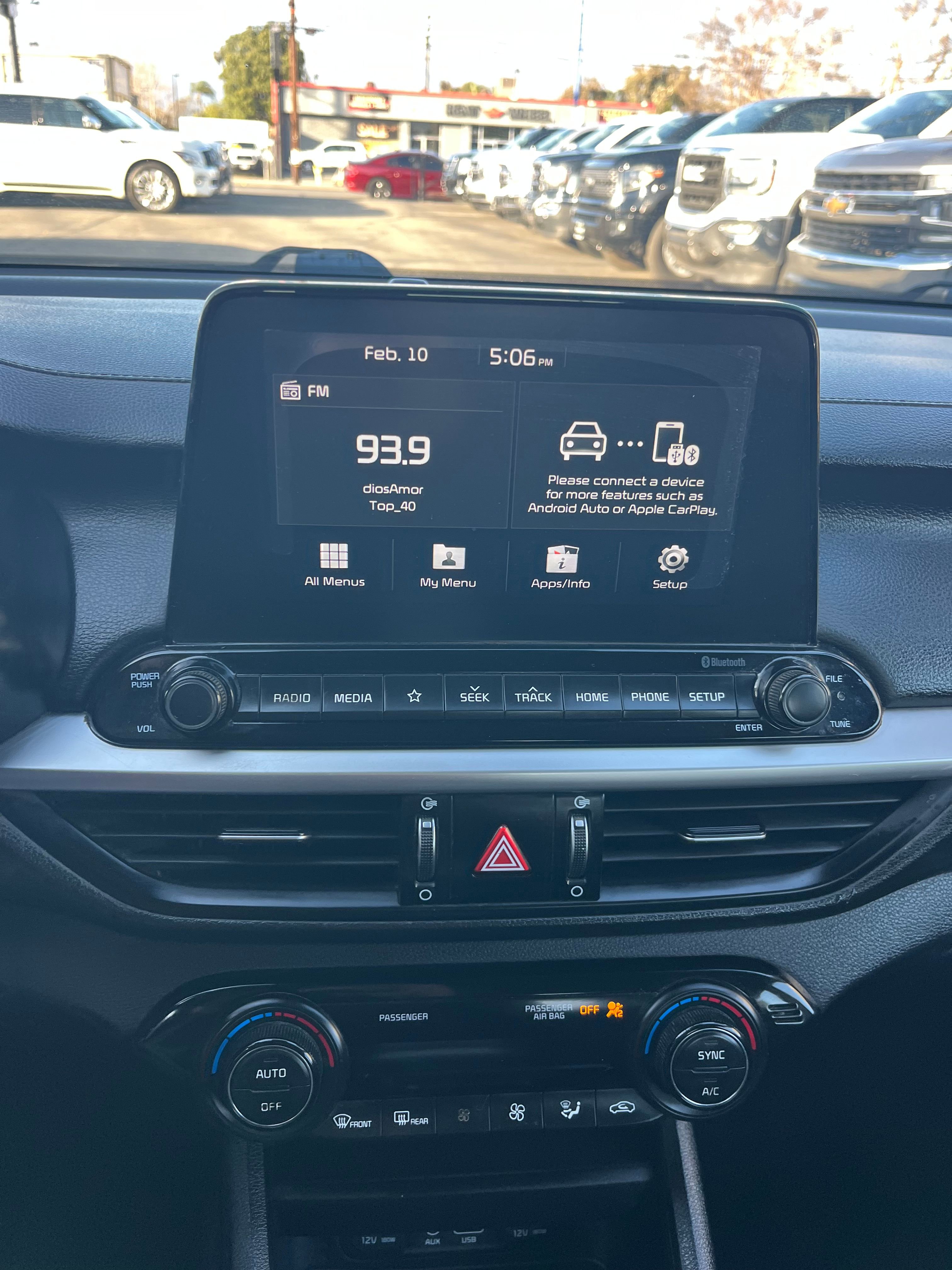 Vehicle image 41 of 63