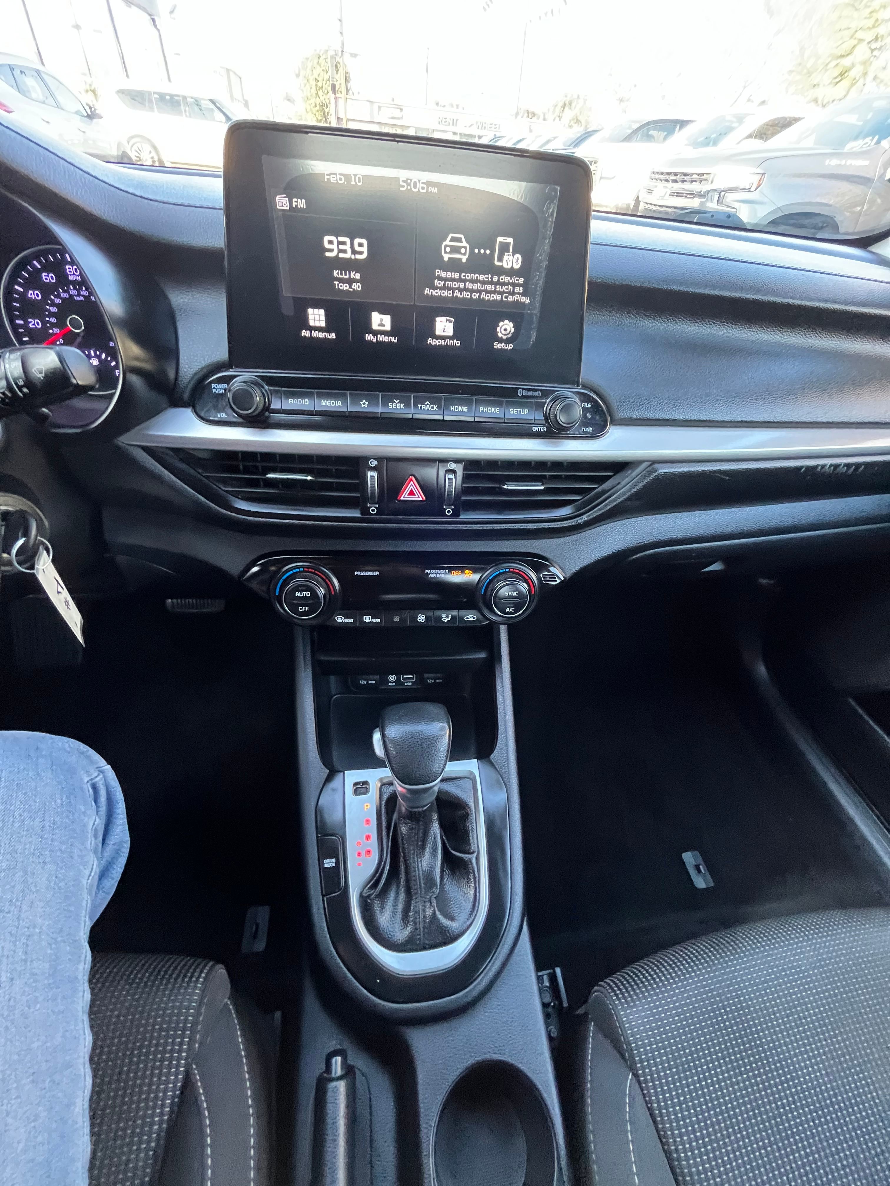 Vehicle image 39 of 63