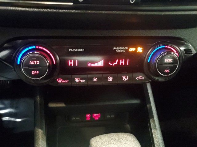 Vehicle image 18 of 31