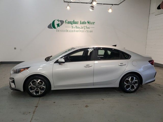 Vehicle image 2 of 31
