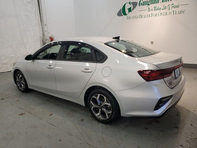 Vehicle image 7 of 31