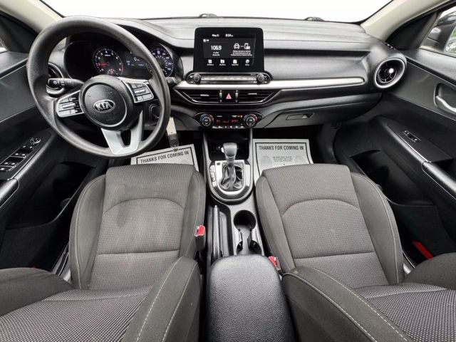 Vehicle image 12 of 32