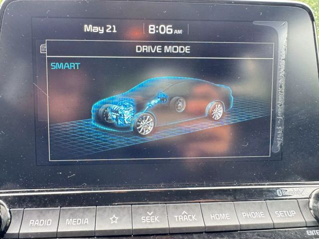 Vehicle image 27 of 32