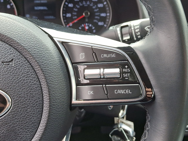 Vehicle image 23 of 30