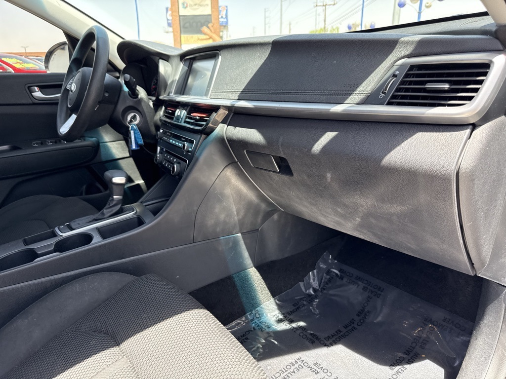 Vehicle image 22 of 23