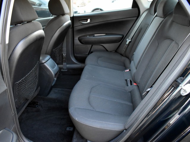 2019 Kia Optima LX Image 21 of 47