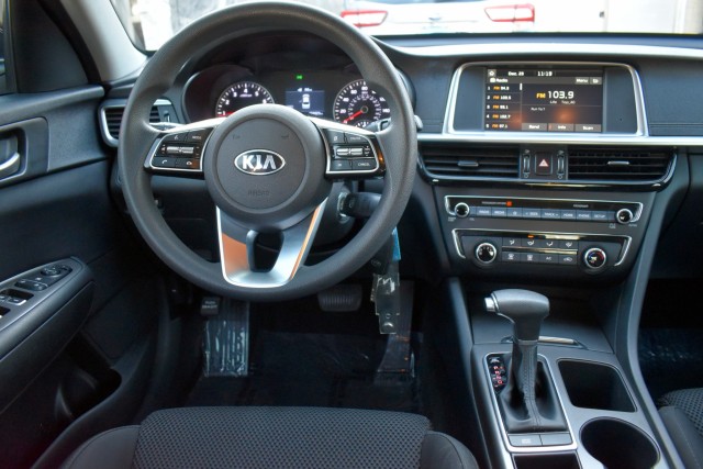 2019 Kia Optima LX Image 28 of 47