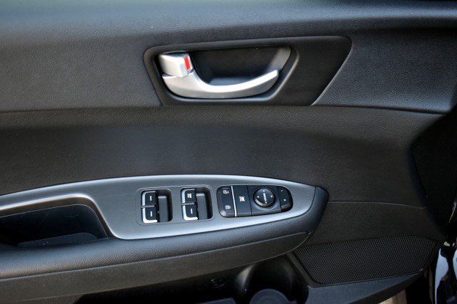 2019 Kia Optima LX Image 39 of 47