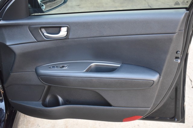 2019 Kia Optima LX Image 38 of 47