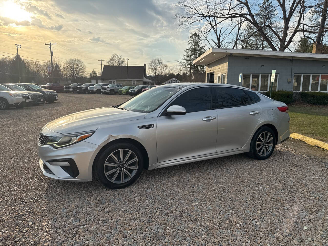 2019 Kia Optima LX Image 1 of 27