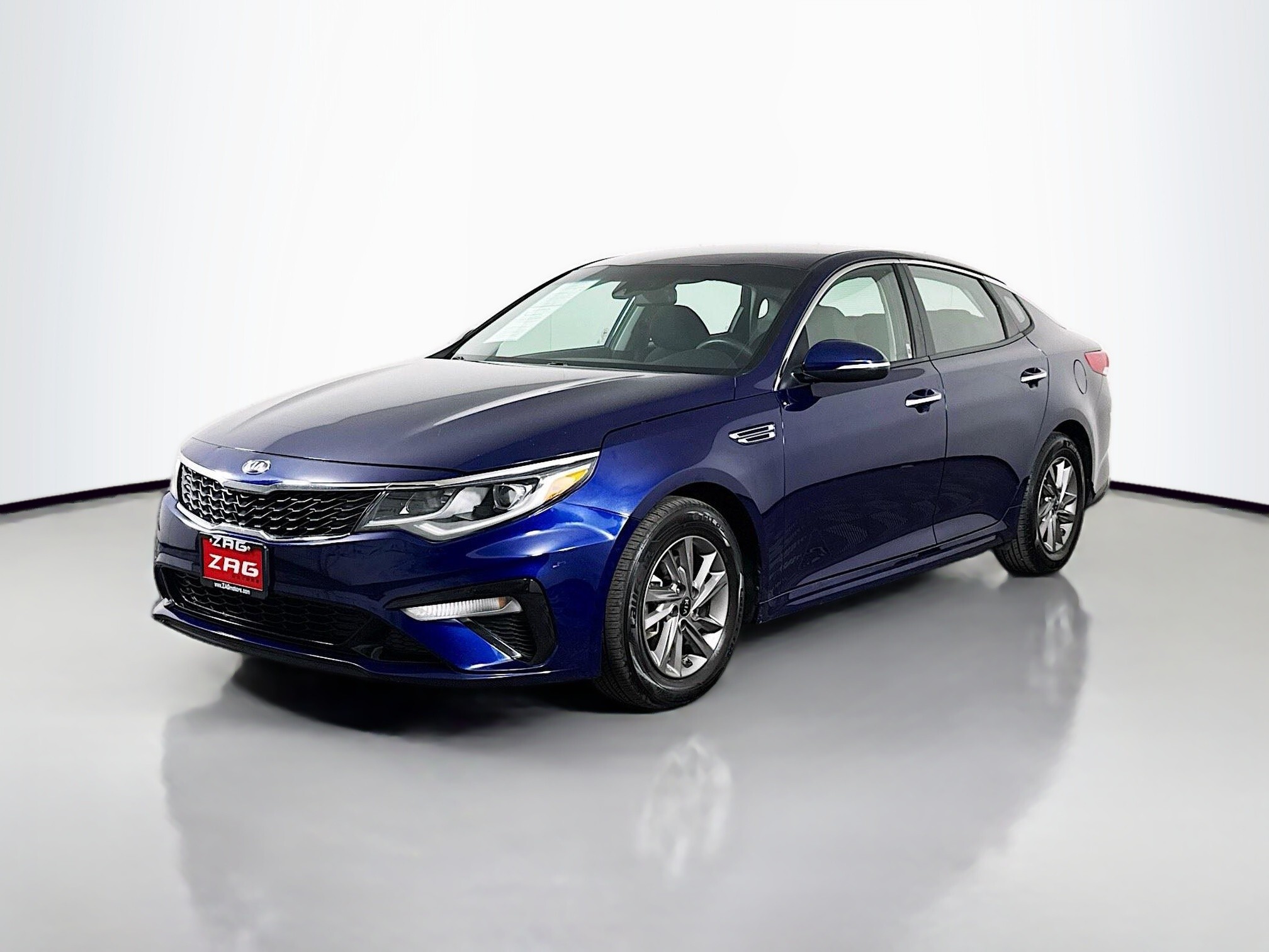 2019 Kia Optima LX Image 1 of 35