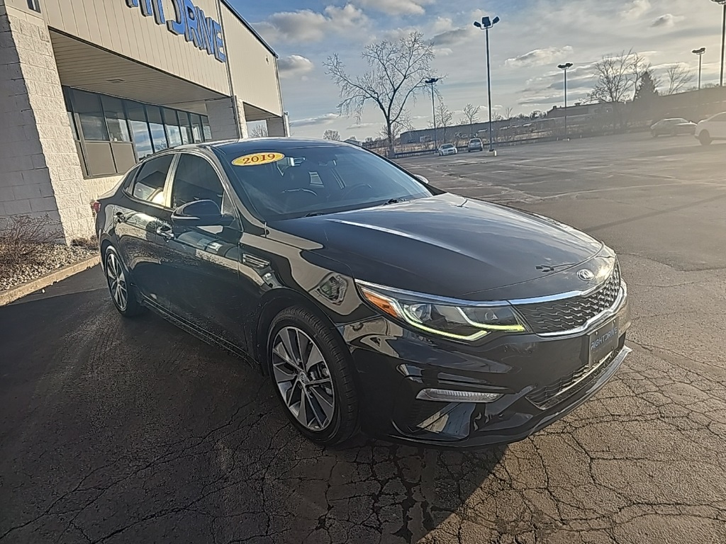 Vehicle image 5 of 24