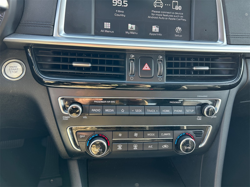 Vehicle image 25 of 35