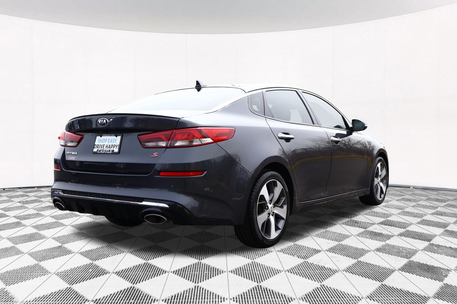 Vehicle image 2 of 34