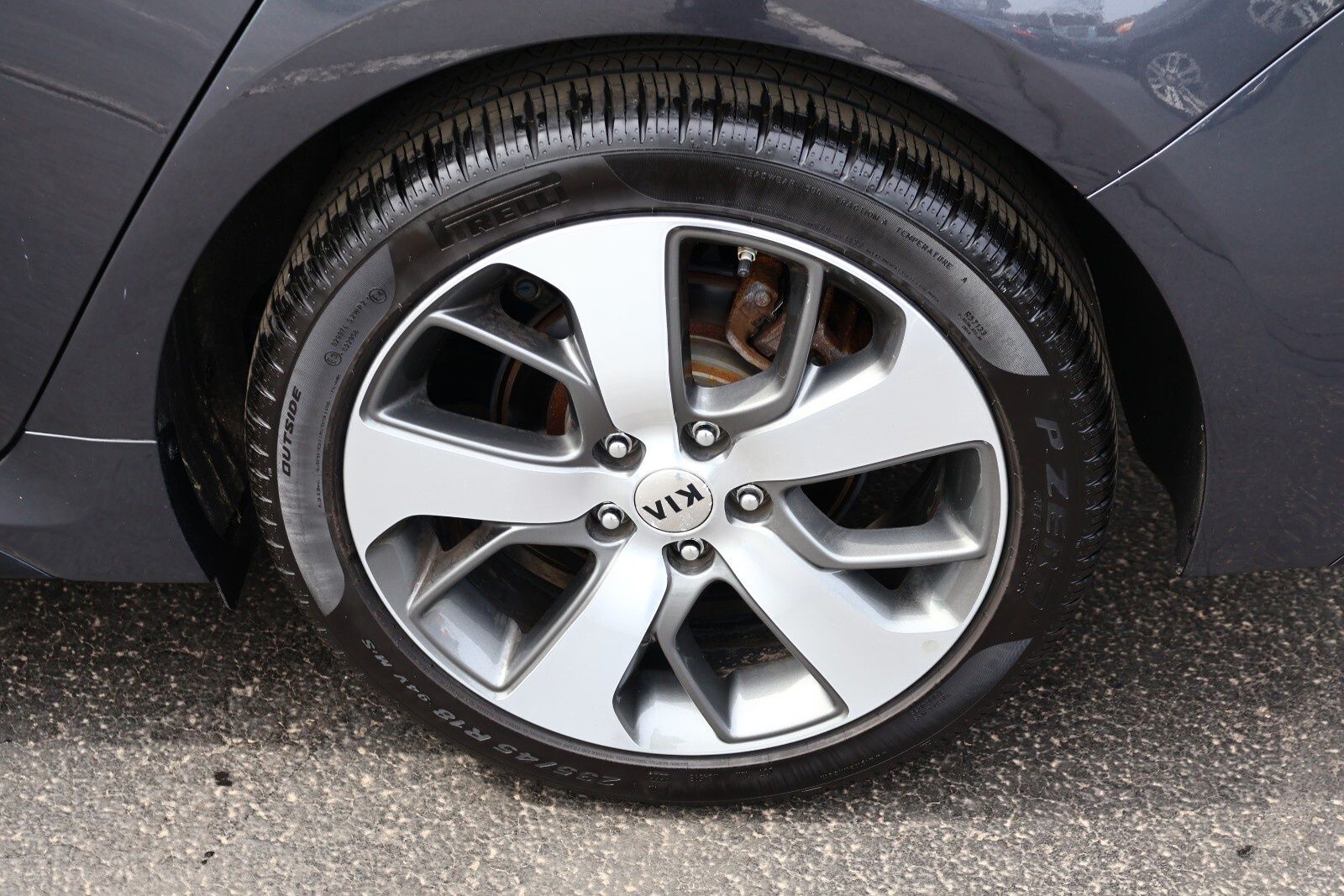 Vehicle image 31 of 34