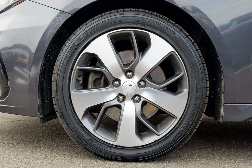 2019 Kia Optima S Image 13 of 61