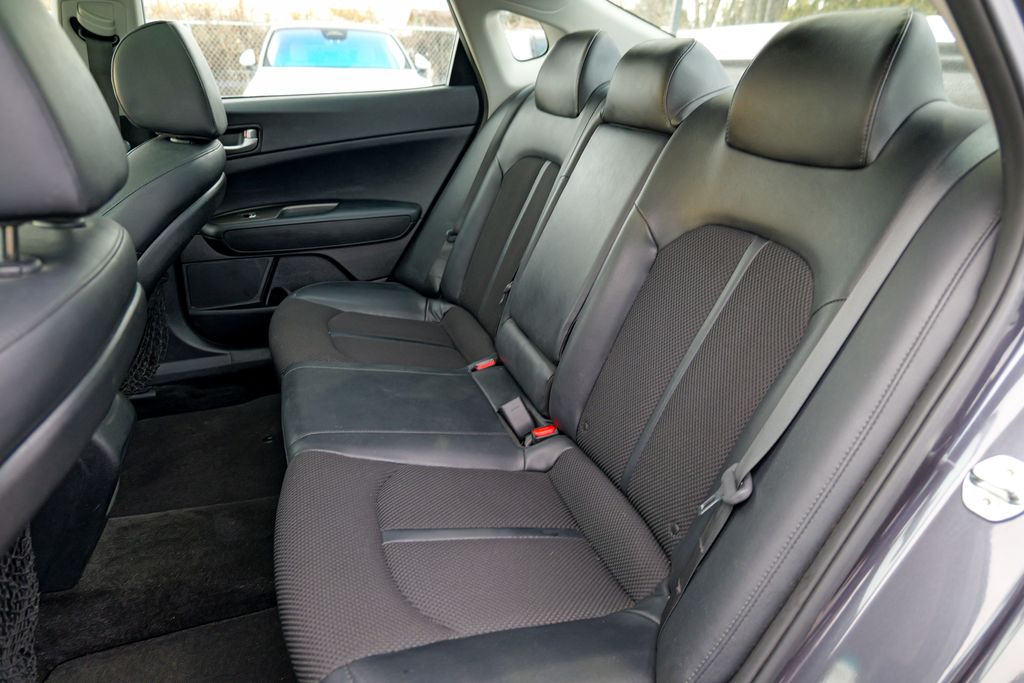 2019 Kia Optima S Image 19 of 61