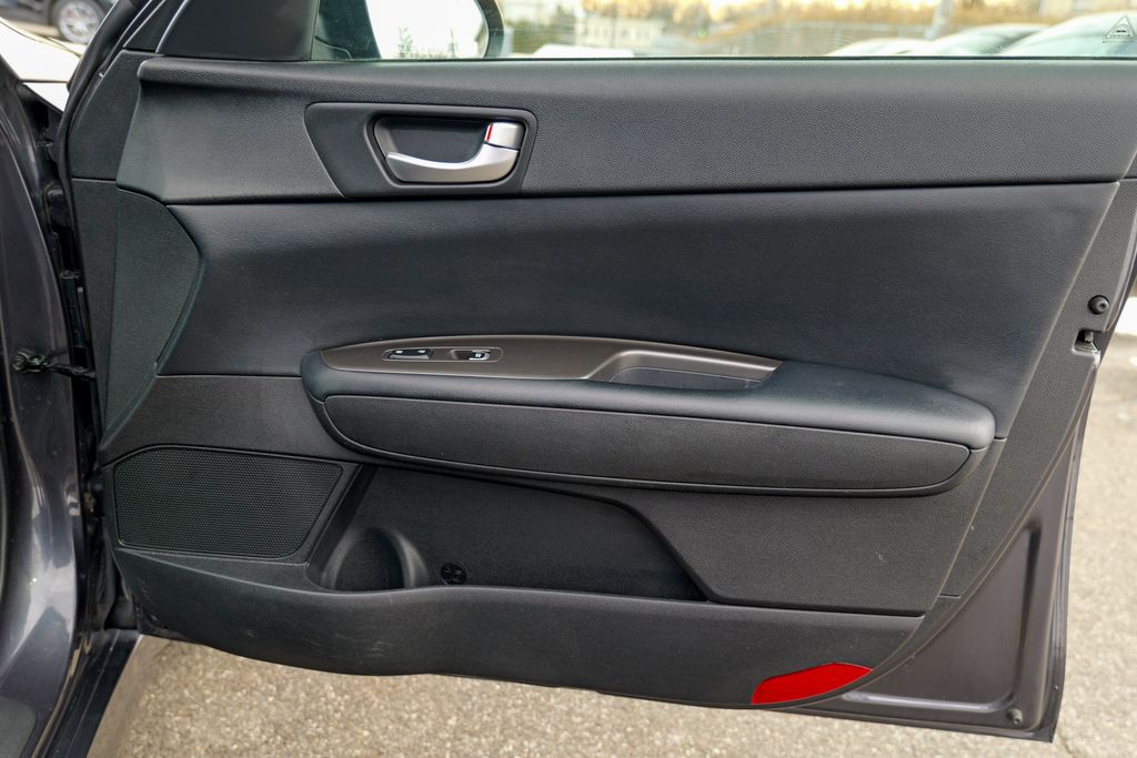 2019 Kia Optima S Image 47 of 61