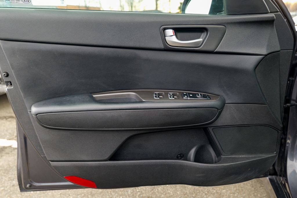 2019 Kia Optima S Image 44 of 61