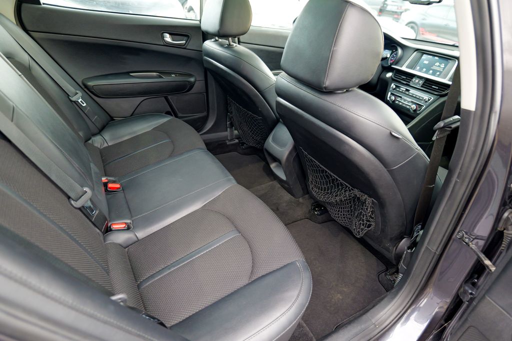 2019 Kia Optima S Image 20 of 61