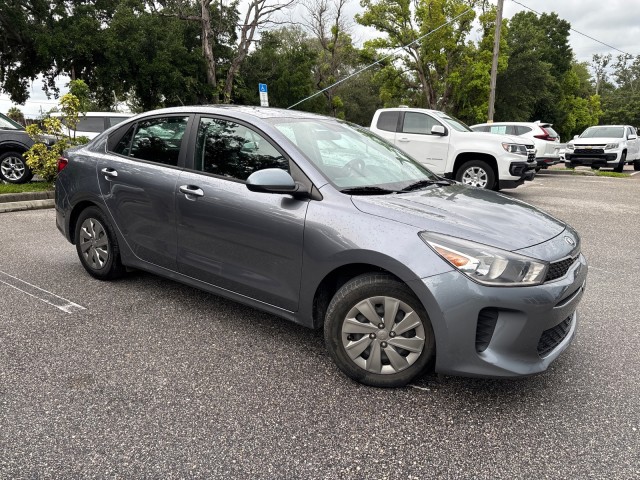 Vehicle image 5 of 20