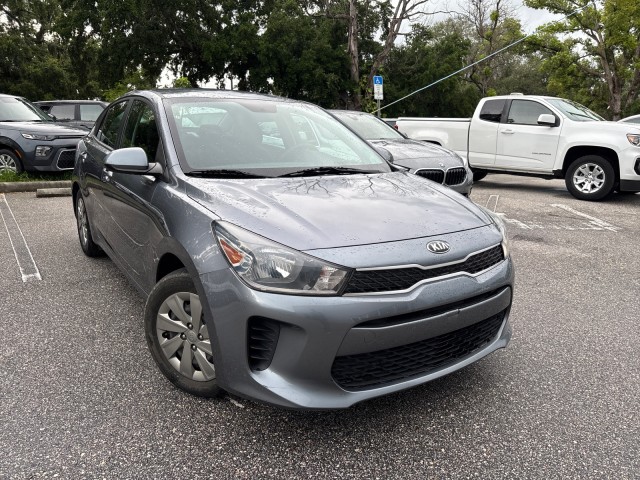 Vehicle image 6 of 20