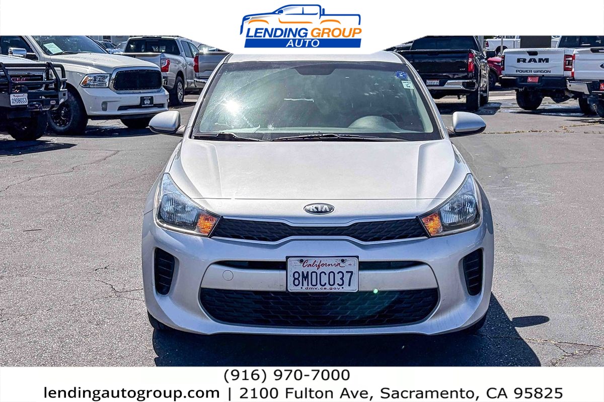 2019 Kia Rio S Image 2 of 24