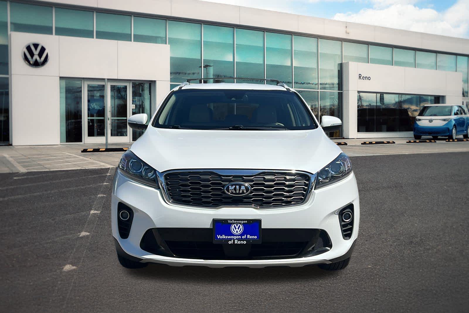 Vehicle image 4 of 30