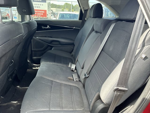 Vehicle image 16 of 30