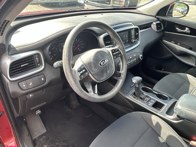 Vehicle image 18 of 30