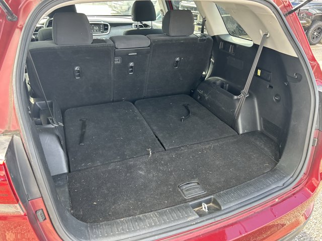 Vehicle image 14 of 30