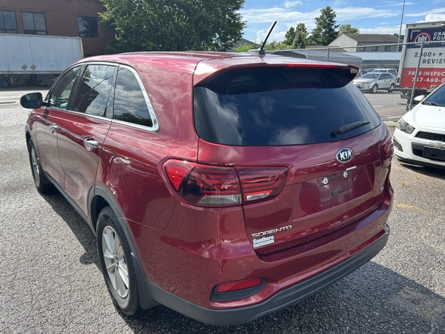 Vehicle image 10 of 30