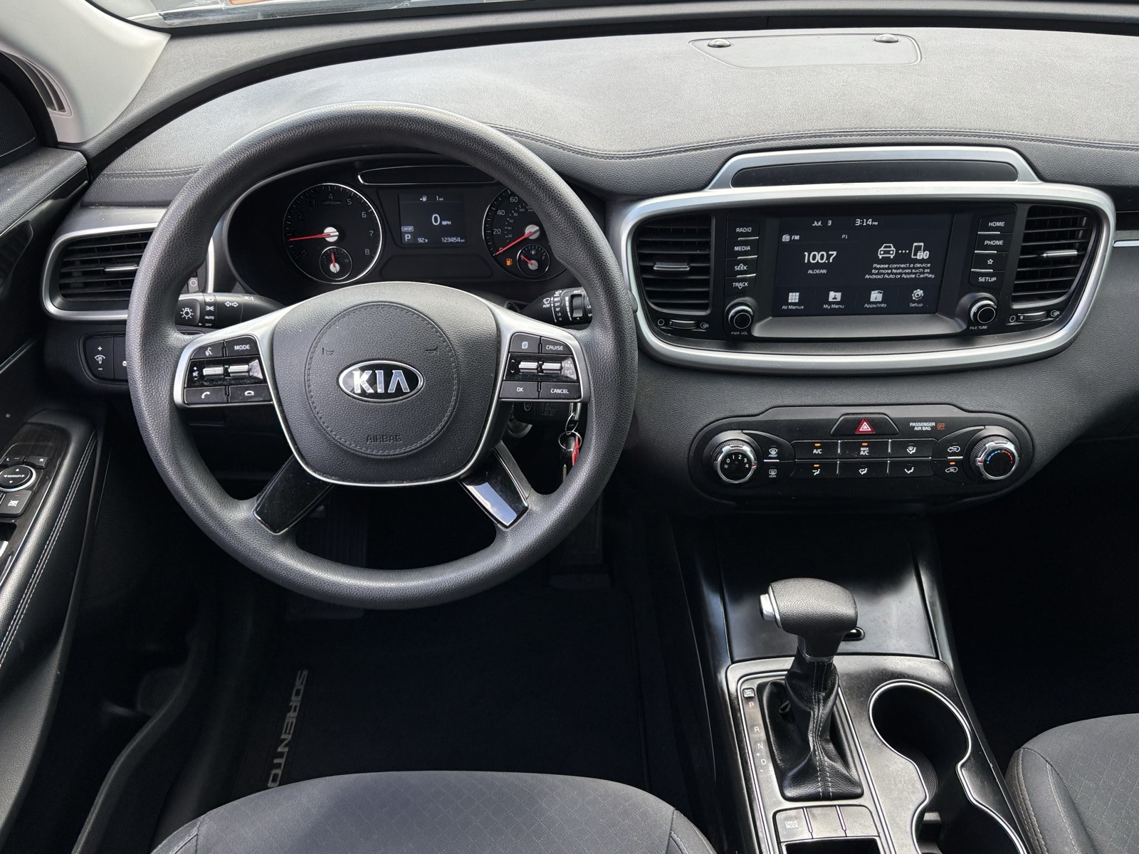 Vehicle image 12 of 26