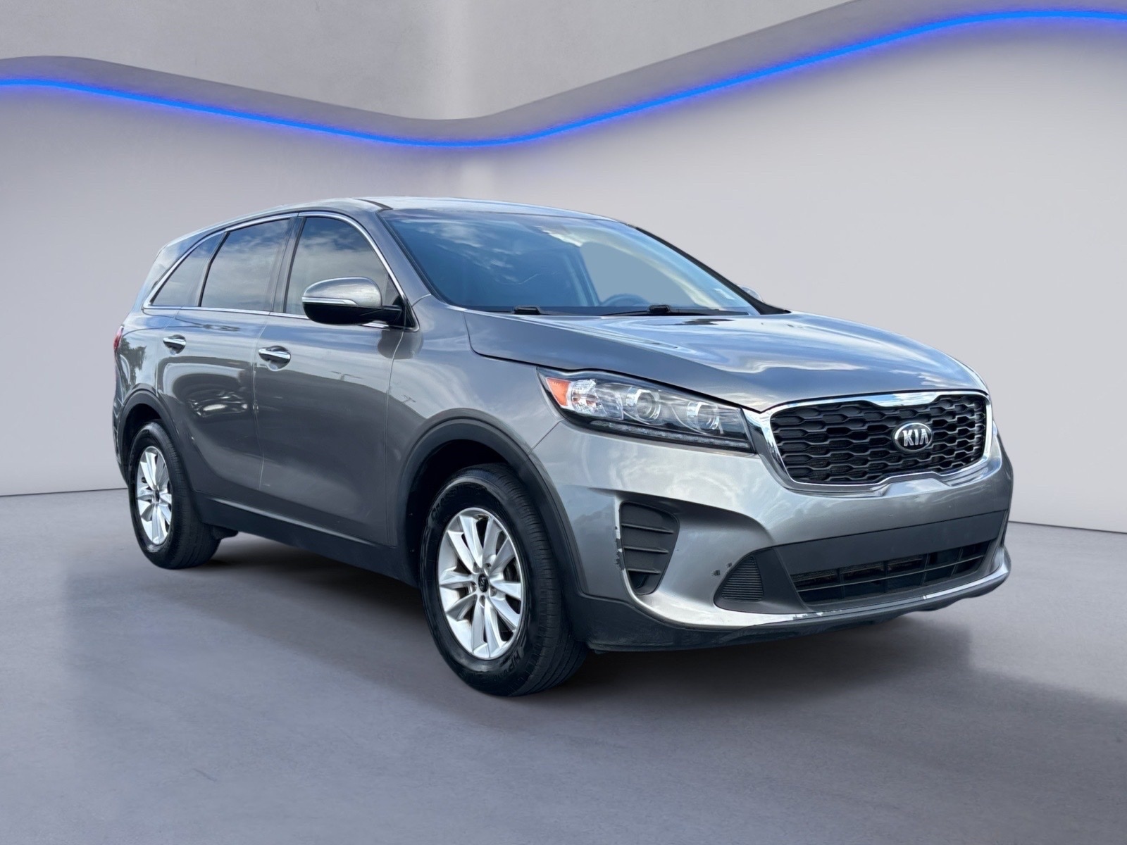 Vehicle image 3 of 26