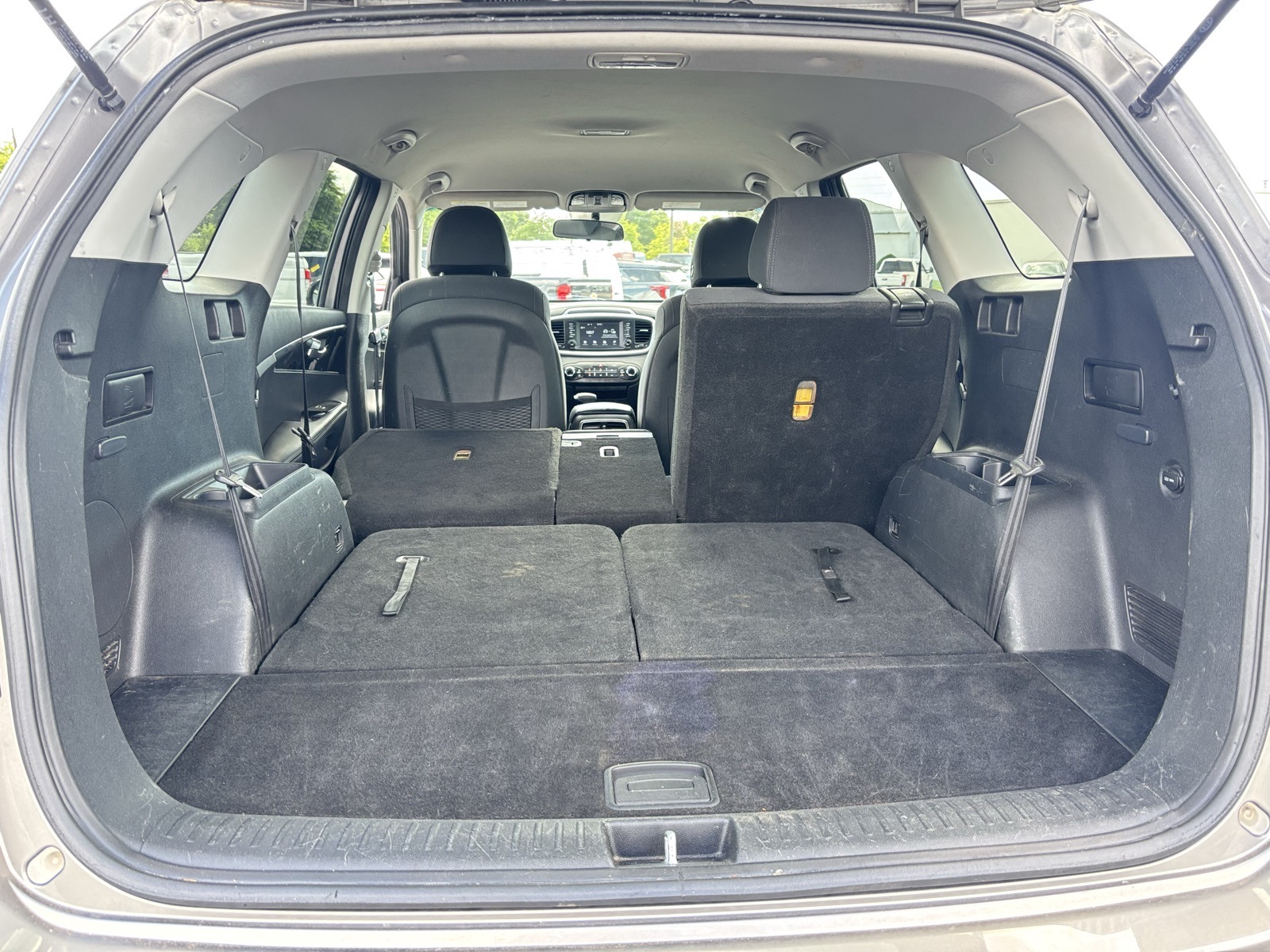 Vehicle image 8 of 26