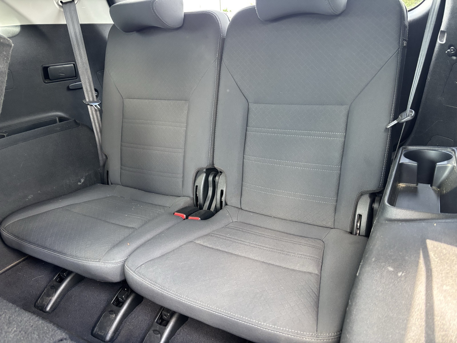 Vehicle image 10 of 26