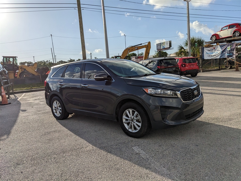 Vehicle image 5 of 34