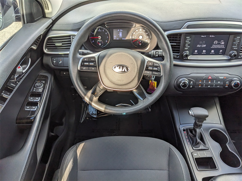 Vehicle image 14 of 34
