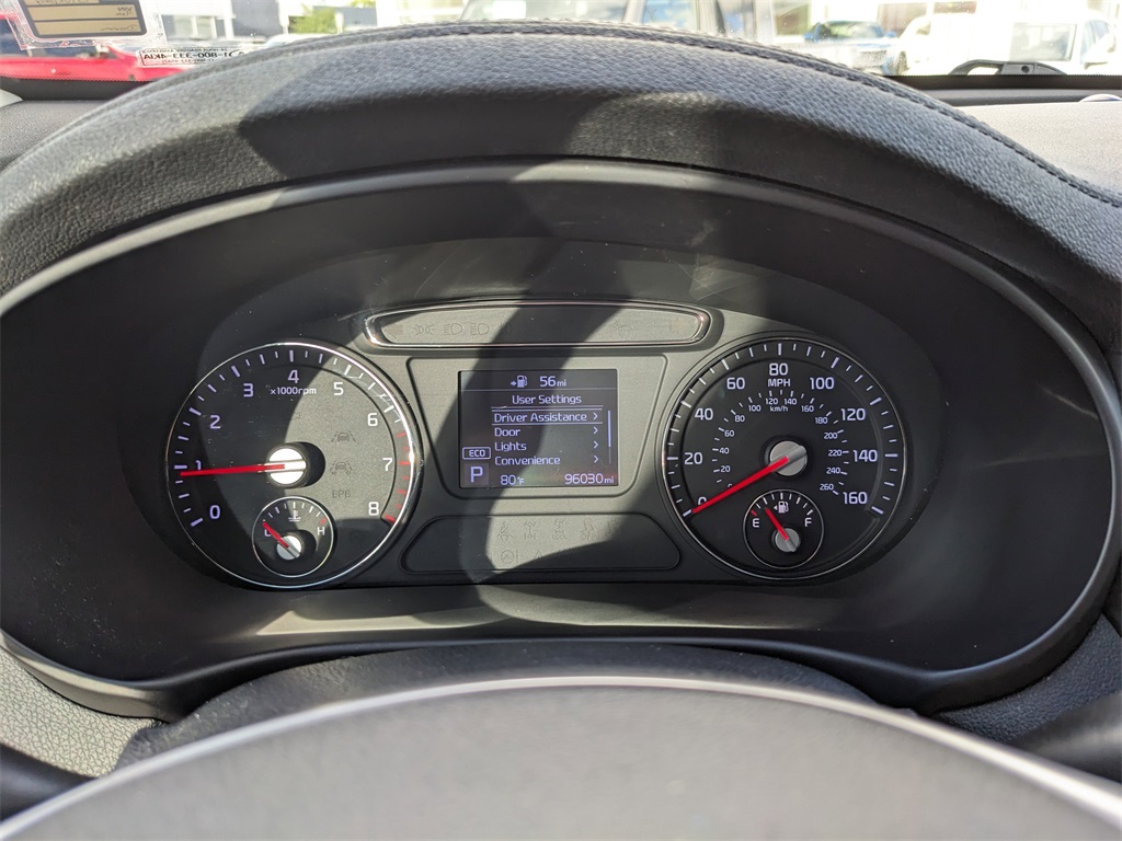 Vehicle image 31 of 34