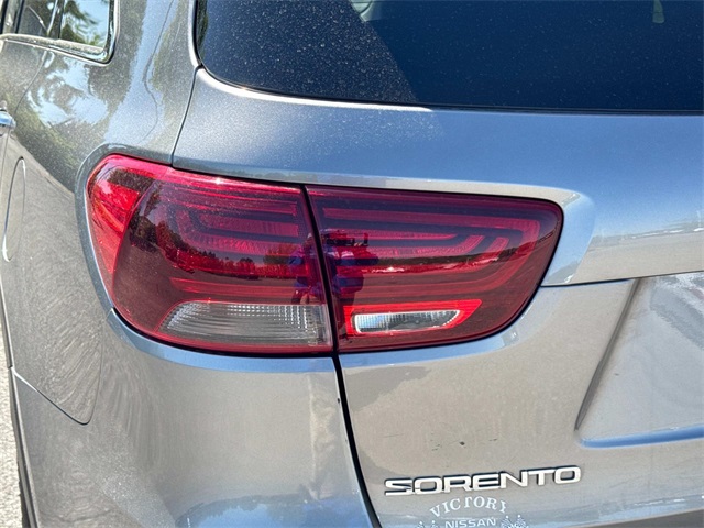 Vehicle image 11 of 39
