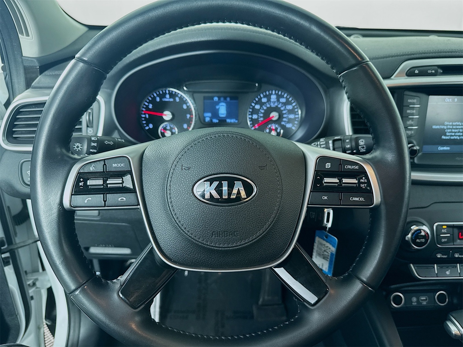 2019 Kia Sorento LX Image 15 of 20