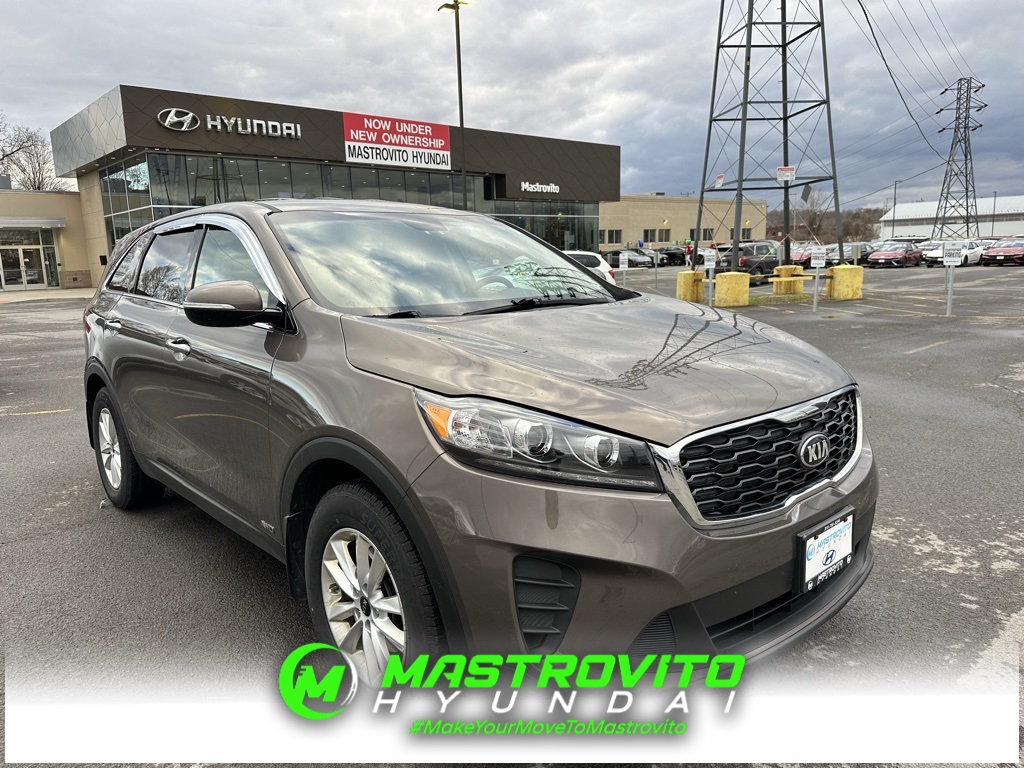 Vehicle image 6 of 28